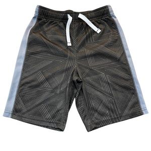 Boys grey and geometric patterned athletic shorts; size 7; Carter Kids
